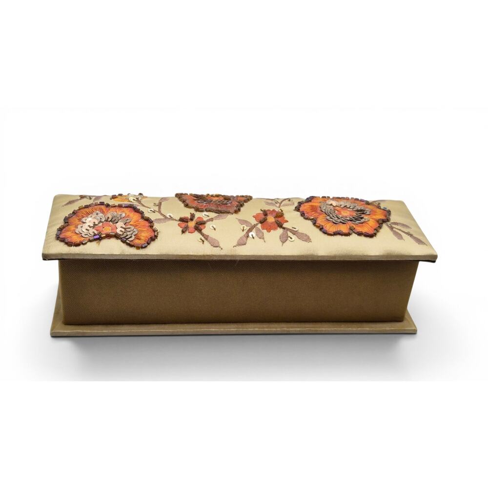 Vintage Embroidered Sequin Ring Display Box Holds 8 Rings